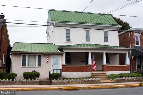 142 Main St, EAST GREENVILLE, PA, 18041-1403 | Card Image