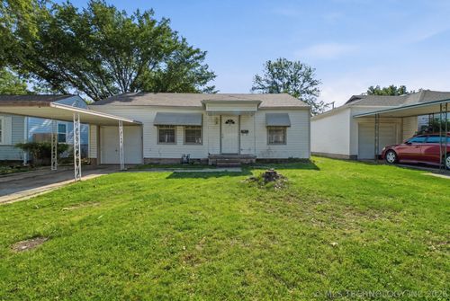 4523 S 28th West Ave, Tulsa, OK, 74107-6643 | Card Image