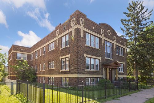 apt-104-3939 Chicago Ave, Minneapolis, MN, 55407-2650 | Card Image