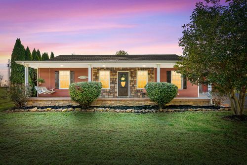 651 Cerulean Princeton Rd, Cerulean, KY, 42215-7467 | Card Image