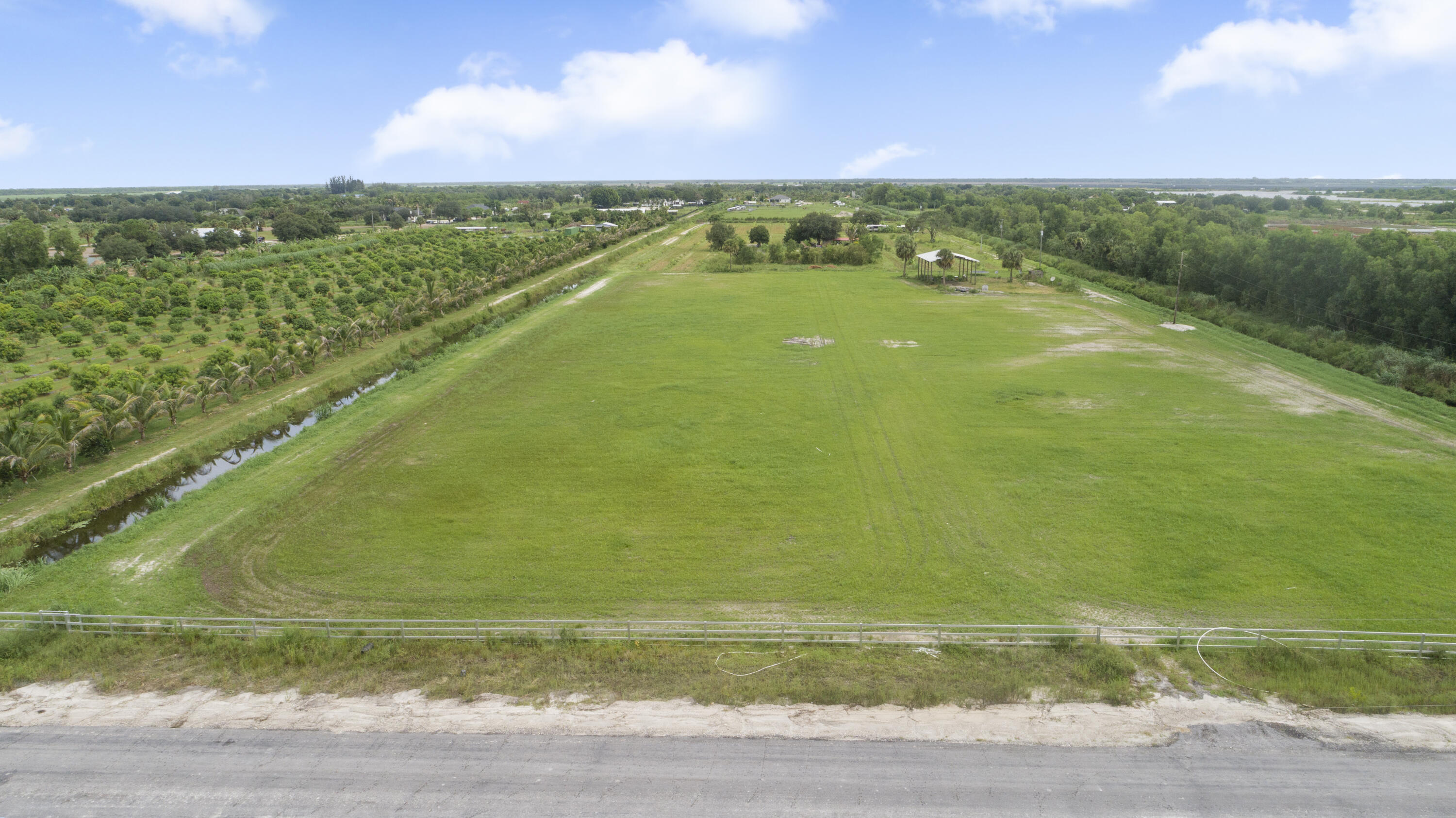 Land in Loxahatchee 2