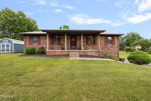 303 Cloverleaf Ct, Mount Carmel, TN, 37645-3710 | Card Image