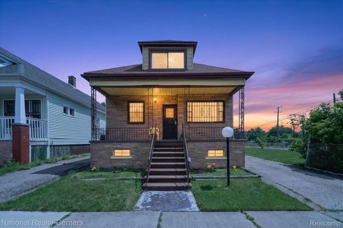 13814 Newbern St, Detroit, MI, 48212-1627 | Card Image