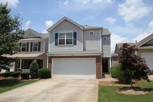 6230 Smoke Ridge Ln, Cumming, GA, 30041-3033 | Card Image