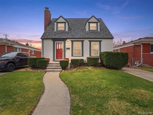 15139 University St, Allen Park, MI, 48101-3022 | Card Image