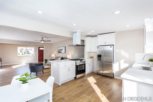 9745 Saint George Ct, Spring Valley, CA, 91977 | Card Image