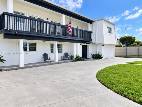 4120 Nw 166th St, Miami Gardens, FL, 33054-6110 | Card Image