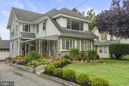 734 Concord Ave, DREXEL HILL, PA, 19026-2402 | Card Image