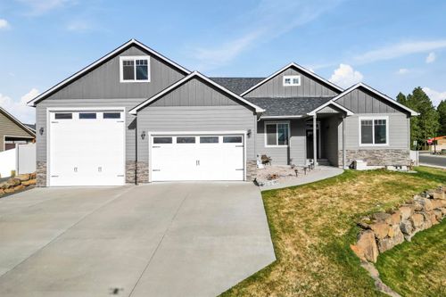 1104 N Park Ave, Deer Park, WA, 99006-5387 | Card Image