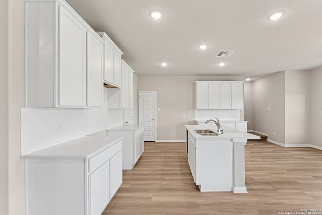 8514 Smithers Ave, House other with 3 bedrooms, 2 bathrooms and null parking in San Antonio TX | Image 6