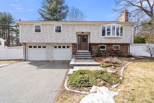 142 Mill St, Natick, MA, 01760-3242 | Card Image