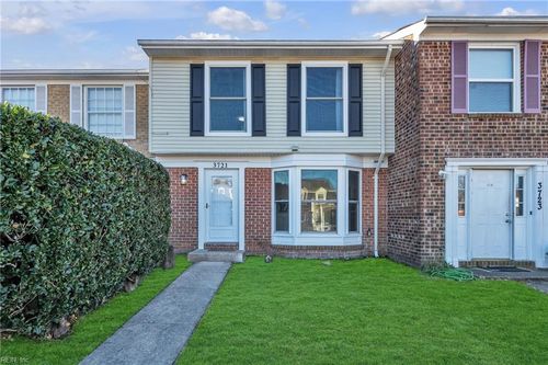 3721 Northwood Ct, Virginia Beach, VA, 23452-7932 | Card Image