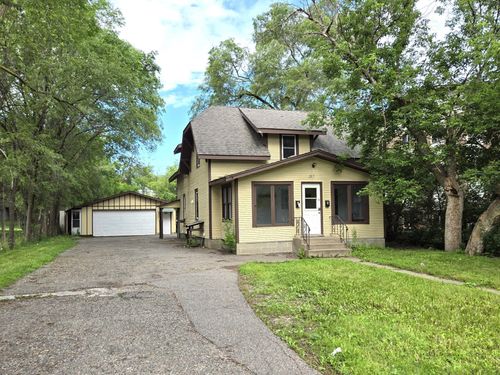 1317 6th Ave S, Saint Cloud, MN, 56301-5545 | Card Image