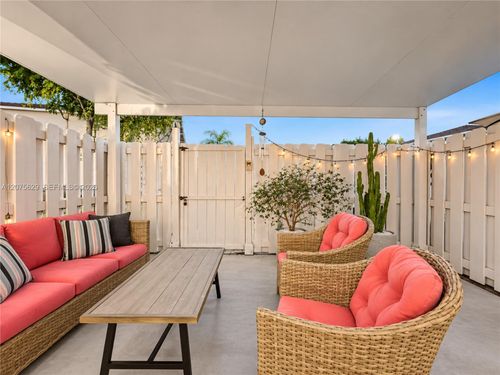 13891 Sw 64th St, Miami, FL, 33183-1180 | Card Image