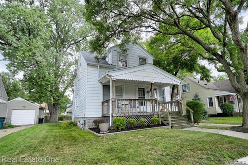 1364 W Saratoga St, Ferndale, MI, 48220-1658 | Card Image