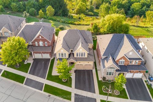 44 Gentle Fox Dr, Caledon, ON, L7C3S5 | Card Image