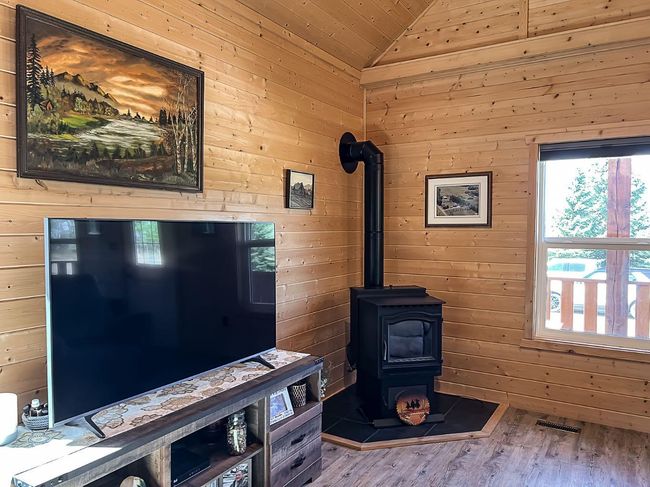 20133 Twp Rd 832, House other with 3 bedrooms, 2 bathrooms and null parking in St Isidore AB | Image 13