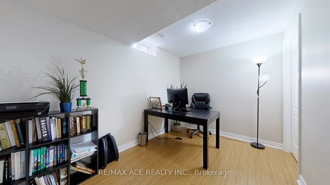 24 Pamgrey Rd, House other with 5 bedrooms, 4 bathrooms and 2 parking in Markham ON | Image 42