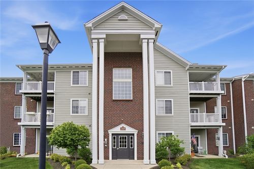 309-2305 Pinnacle Ct, Fairborn, OH, 45324-9526 | Card Image