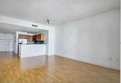 apt-1613-1060 Brickell Ave, Miami, FL, 33131-3918 | Card Image