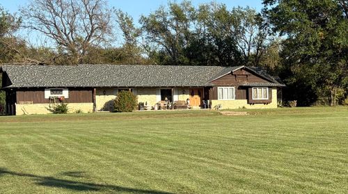 9810 S Ridge Rd, Sedgwick, KS, 67135-9404 | Card Image