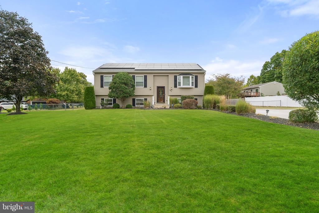 Fairview Ave, West Berlin, NJ 08091