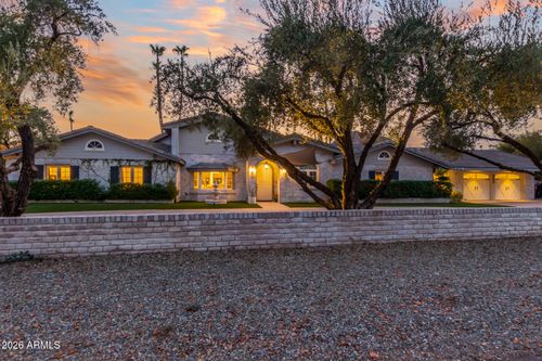 4640 N 66th St, Scottsdale, AZ, 85251-1010 | Card Image