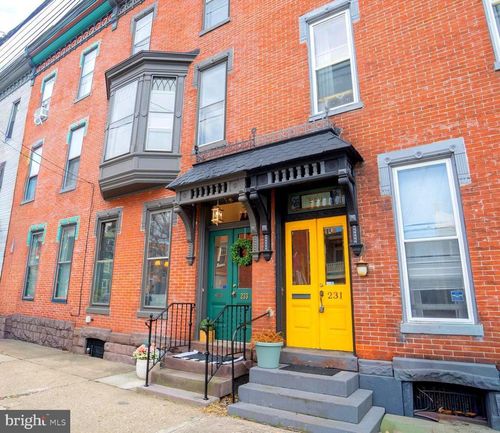 233 Boas St, HARRISBURG, PA, 17102-3130 | Card Image