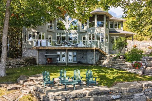 3081 Beachwood Dr, Lakefield, ON, K0L2H0 | Card Image