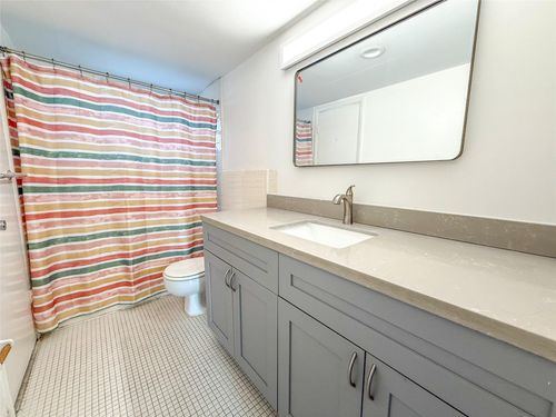 335-1333 E Hallandale Beach Blvd, Hallandale Beach, FL, 33009-4625 | Card Image