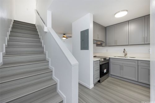 apt-b208-46-232 Kahuhipa St, Kaneohe, HI, 96744-3921 | Card Image