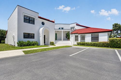 327 Nw 36th Ave, Deerfield Beach, FL, 33442-8084 | Card Image