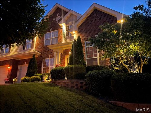 27 Carlton Lake Ct, Wentzville, MO, 63385-4879 | Card Image