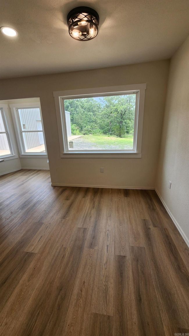 83 Dunn Hill Cir, House other with 5 bedrooms, 3 bathrooms and null parking in Vilonia AR | Image 7