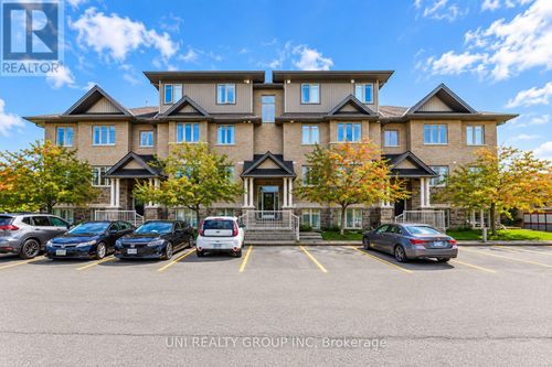 b-40 Tayside Private, Nepean, ON, K2J2T3 | Card Image