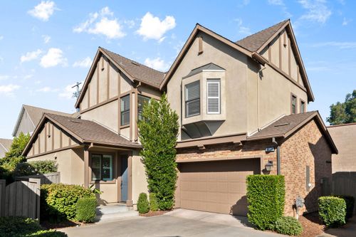 3259 Forney Way, Sacramento, CA, 95816 | Card Image