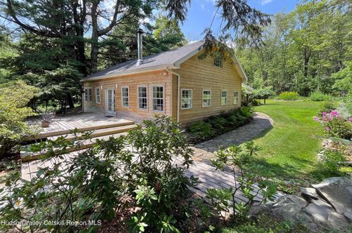 673 Samsonville Rd, Kerhonkson, NY, 12446-1543 | Card Image