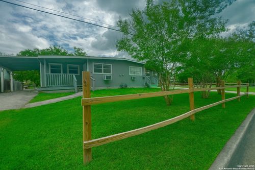 100 Mace St, San Antonio, TX, 78213-4450 | Card Image
