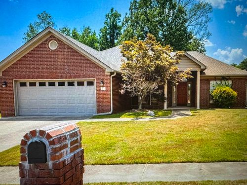 27 Wedgeside Dr, Little Rock, AR, 72210 | Card Image