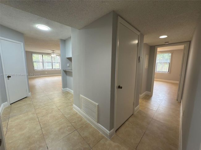 APT-11 - 4521 W Mcnab Rd, Condo with 2 bedrooms, 2 bathrooms and null parking in Pompano Beach FL | Image 7