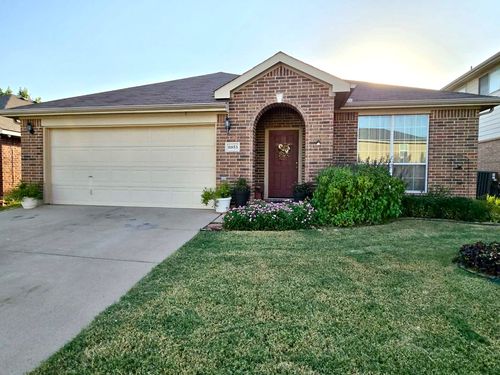 8853 Stirrup Way, Fort Worth, TX, 76244-7987 | Card Image