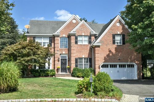 114 Griner Ct, Wyckoff, NJ, 07481-2972 | Card Image