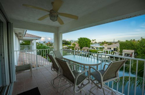 180 9th St, Key Colony Beach, FL, 33051 | Card Image