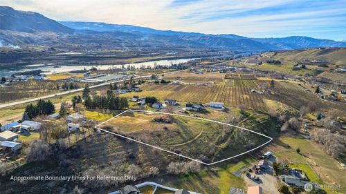 5541 Riverside Dr, Rock Island, WA, 98850-9521 | Card Image