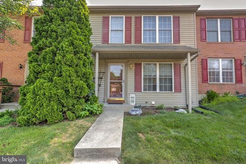 106 Battens Cir, Leola, PA, 17540-9574 | Card Image