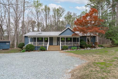 2090 Crawford Dairy Rd, Chapel Hill, NC, 27516-5068 | Card Image