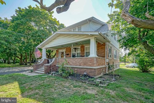 442 Oak St, Williamstown, NJ, 08094-1786 | Card Image
