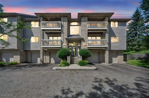 apt-114c-3800 Rosemont Blvd, Akron, OH, 44333-9250 | Card Image