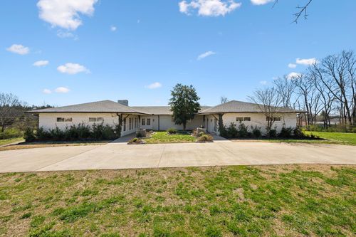 1017 Cairo Rd, Gallatin, TN, 37066-4905 | Card Image