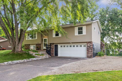 5577 Oldfield Ave N, Oak Park Heights, MN, 55082-6460 | Card Image